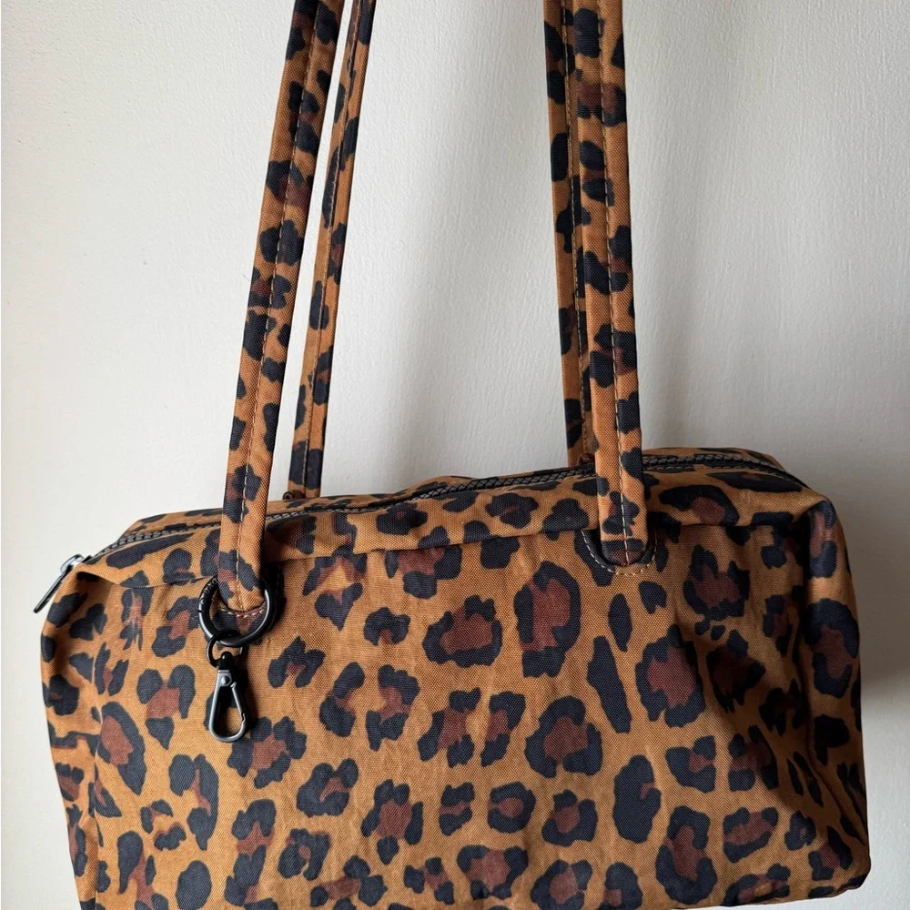 BAGGU Leopard Bowler Bag NWOT - Picture 2 of 8